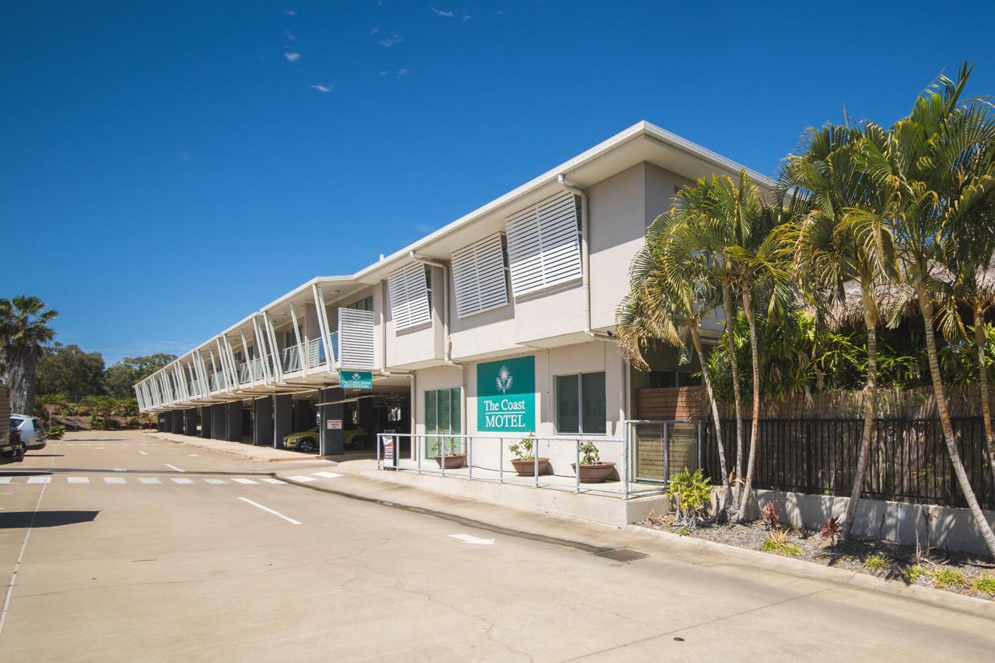 The Coast Motel Yeppoon Bagian luar foto